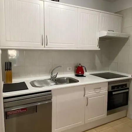 Ocean Breeze Apartment